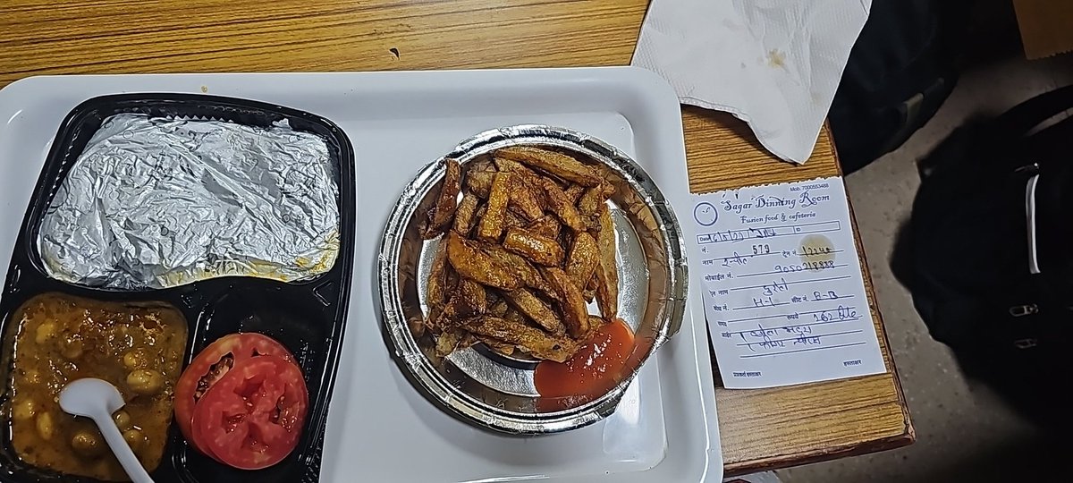RachitGoyal18's tweet image. Yummy and delicious. #IRCTC #railrestro #reelyourfeel