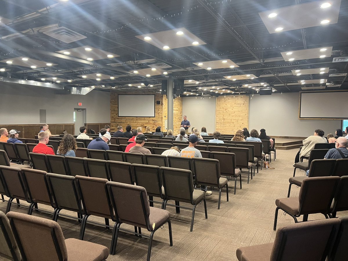 DCG High School tweet media