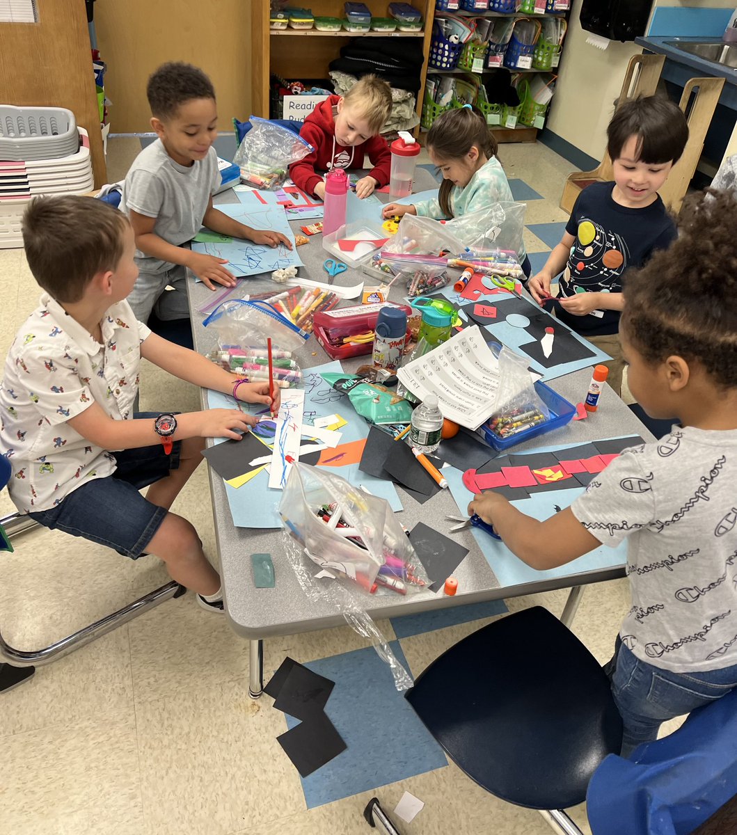 JRobinsonKinder's tweet photo. A = Art! We did art with shapes! Look at these creative pieces! #ABCcelebration 
#EndOfYearKinders https://t.co/IzrF3YGowM
