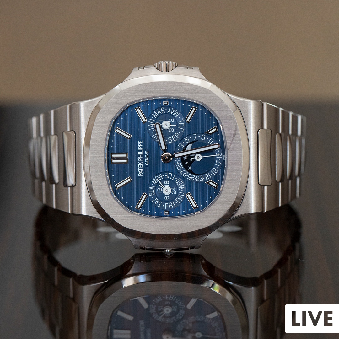 wc_auction's tweet photo. With its perpetual calendar movement, this white gold Patek Philippe Nautilus is a highly-desirable version of an already much-loved reference 👌
—
https://t.co/e2SE4c3JNH
#watchcollecting #rarewatch #luxurywatch #patekphilippe https://t.co/eOKnZGnk1O