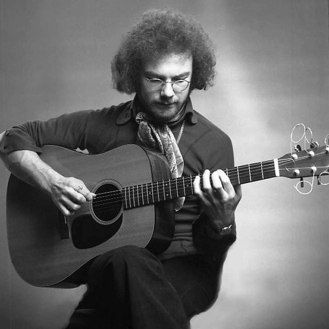 Happy Birthday Robert Fripp 