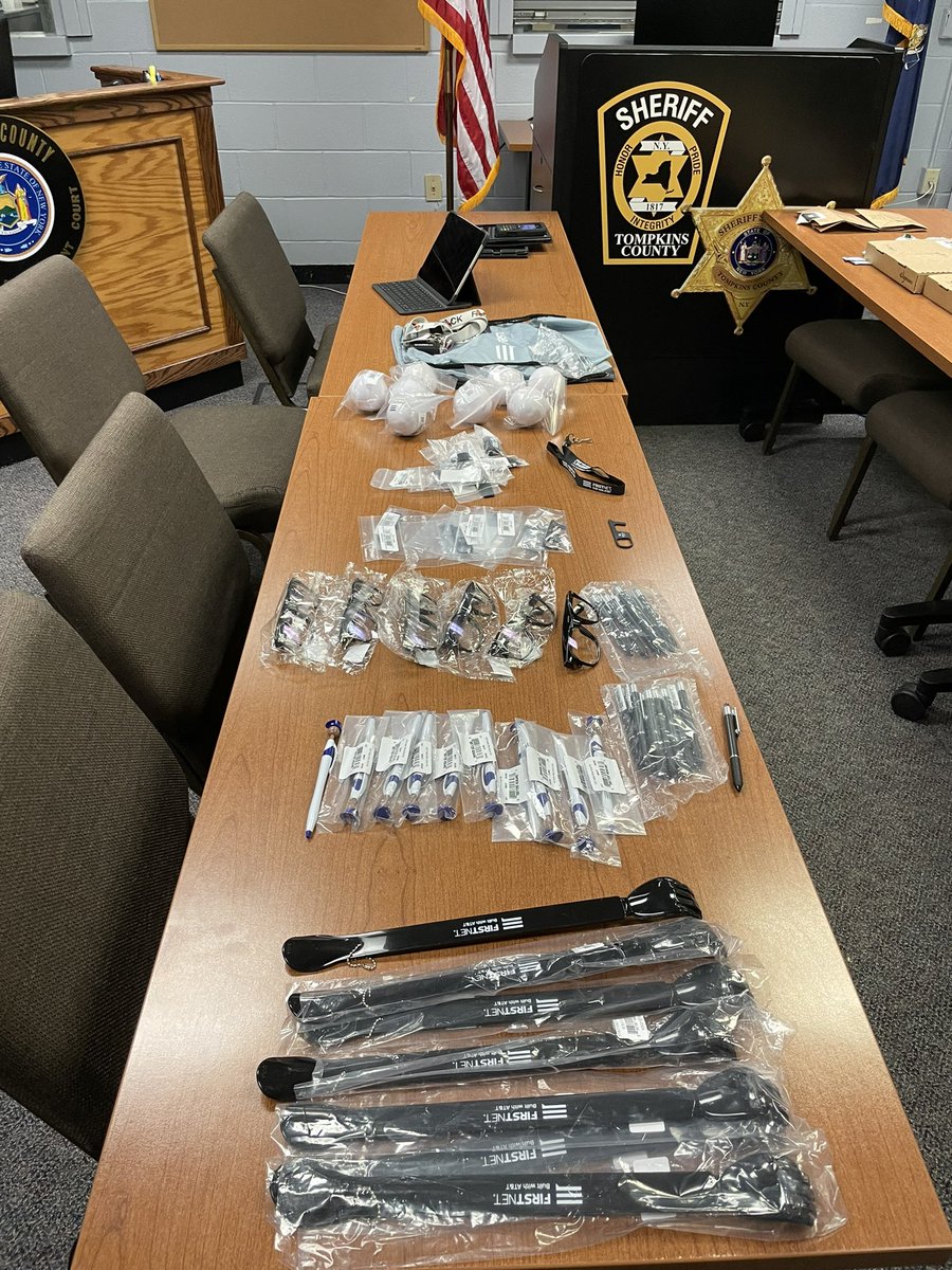 Kiersten &amp; I got to spend some time with Tompkins County Sheriffs Dept last week! They were thrilled that we brought them great food and great discounts! <a href="/Bobby_W_Aman/">Bobby Aman</a> <a href="/OneNYNJ/">OneNYNJ</a> <a href="/LifeAtATT/">Life at AT&T</a> @theeastregion <a href="/judy_cavalieri/">Judy Cavalieri</a> <a href="/DennisJFosterJR/">Dennis Foster</a> <a href="/Kthompson0313/">Kim</a> #LifeAtAtt