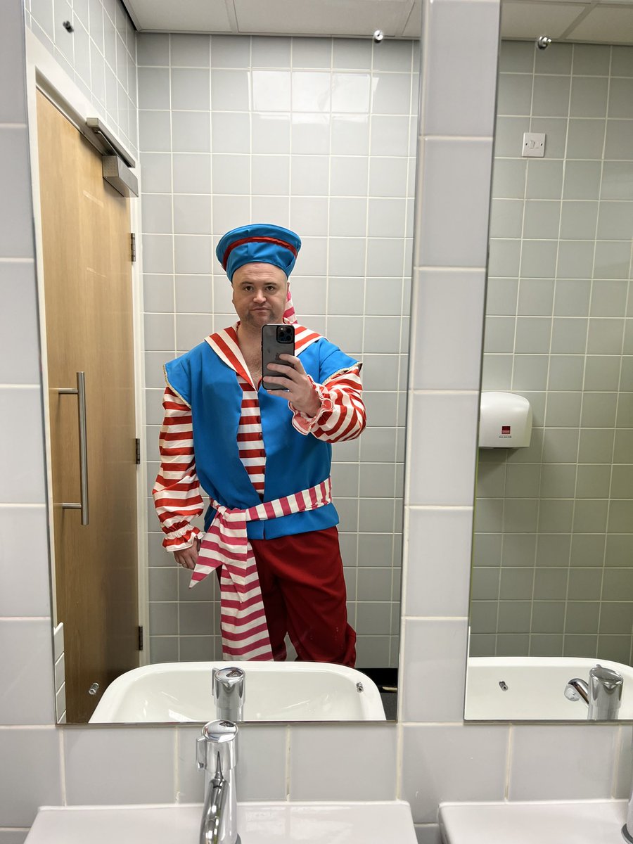 Danny Posthill tweet media