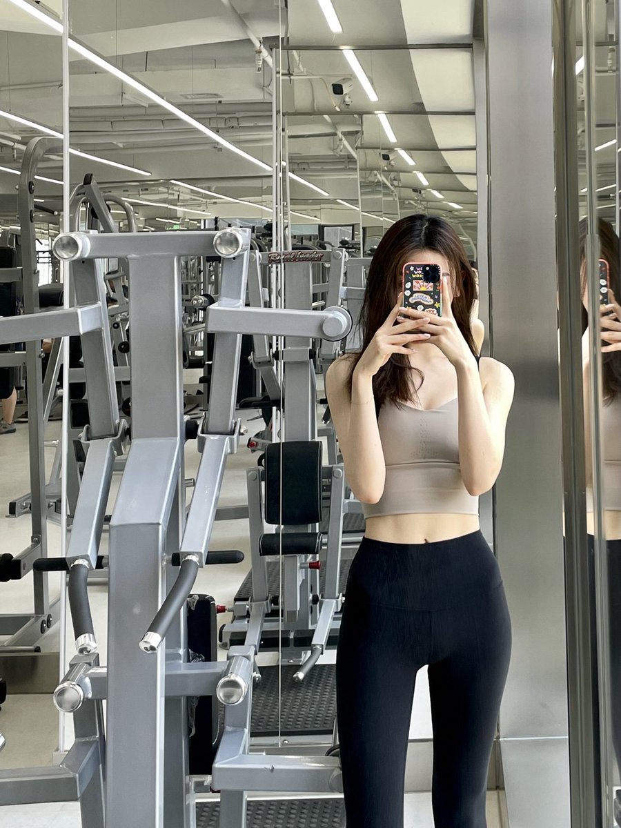 These two weeks a little lazy, has not come to the gym for a long time, the weight has gone up😅😅