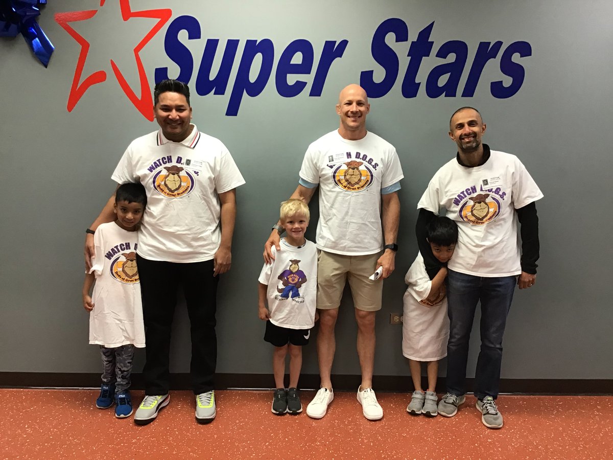 SteepleRun203's tweet image. Steeple Run welcomes Kindergarten Watch D.O.G.S.;
Mr. Patel, Mr. Bratland and Mr. Rami.
#srwatchdogs2023 #PartnersInGrowth #BuildingOn
@Naperville203 @SteepleRun203
