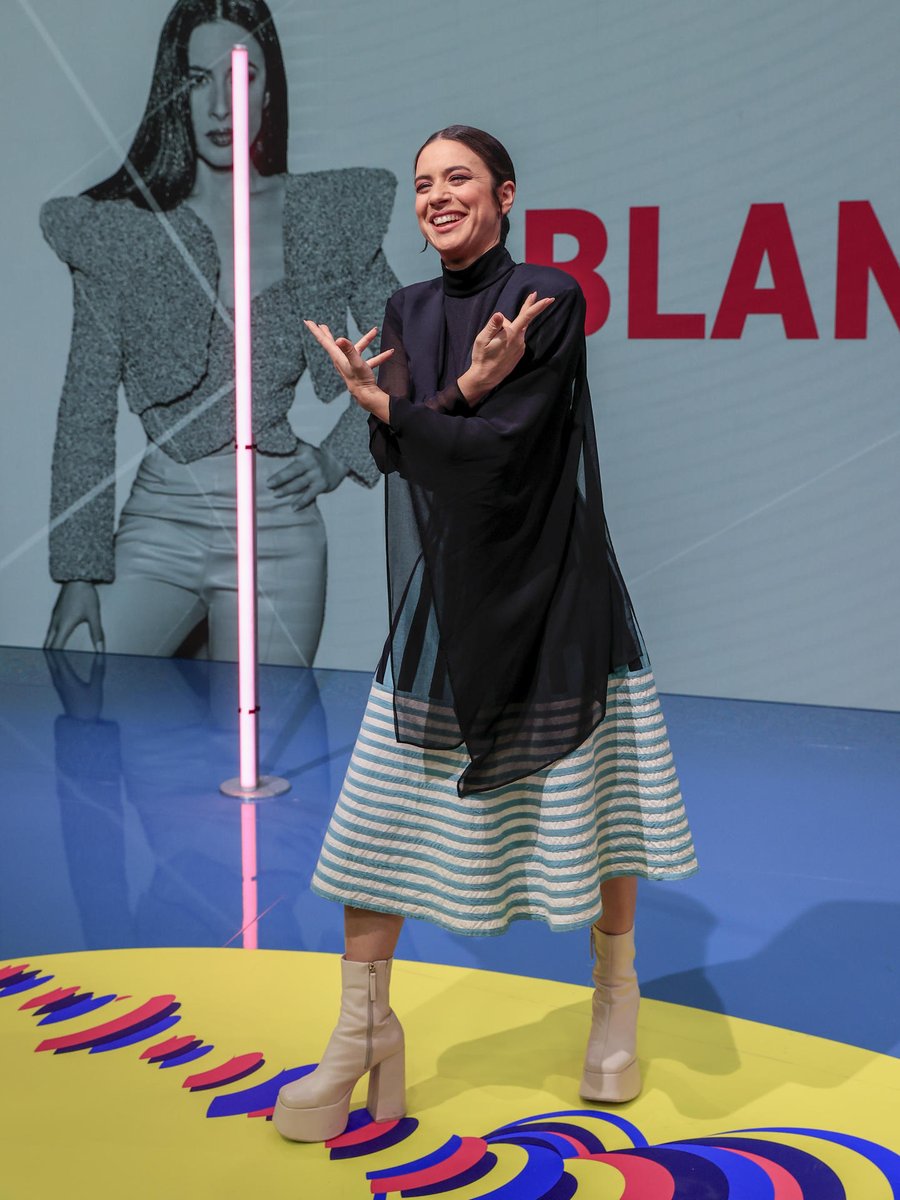 Eurovisn_Turkey's tweet image. Blanca Paloma aldığı kötü sonucun nedenini "Şarkının melodisine alışmak zaman alıyor" diyerek değerlendirdi. Şarkıcı Benidorm Fest'e tekrar katılabileceğini söyledi.