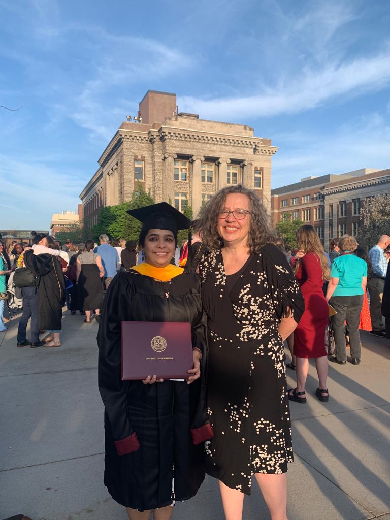 ratta_amandeep's tweet photo. Finally donning the cap and gown 🎓 Proud to announce my graduation with MS in Health Services Research Policy and Administration. Huge gratitude to my amazing teachers and great mentors at University of Minnesota @PublicHealthUMN #SPHGrad #UMNProud https://t.co/1IBAPKdcXQ