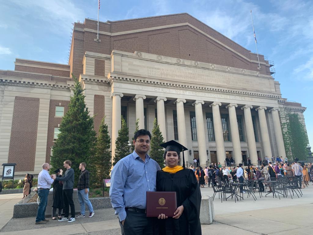 ratta_amandeep's tweet photo. Finally donning the cap and gown 🎓 Proud to announce my graduation with MS in Health Services Research Policy and Administration. Huge gratitude to my amazing teachers and great mentors at University of Minnesota @PublicHealthUMN #SPHGrad #UMNProud https://t.co/1IBAPKdcXQ
