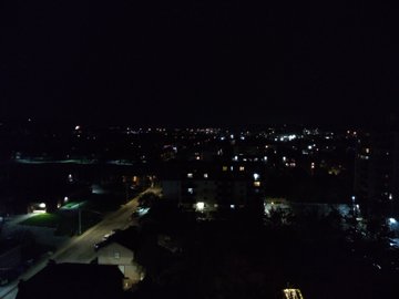 George_Voros's tweet photo. @AndreaHorwath @CameronKroetsch
This is an egregious assault of #lightpollution on our community and environment from the Hamilton Tennis Club that the @cityofhamilton has yet to address.
The simple solution is to turn them off until the #LightTrespass is addressed. #HamOnt https://t.co/9SPrMT6VVe
