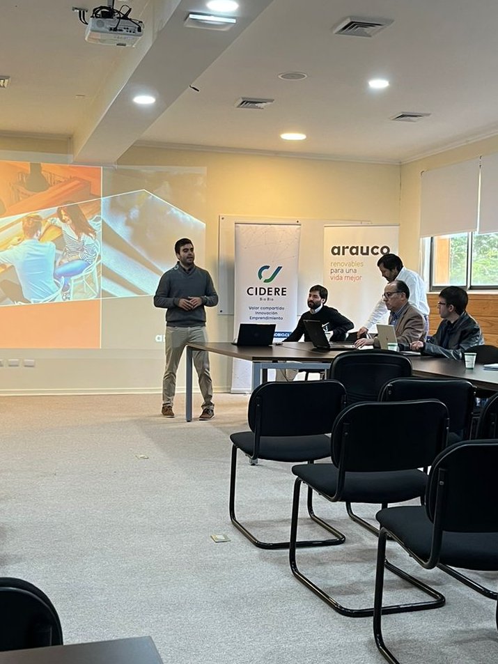 OTLCIPA's tweet photo. ¡Hoy la OTL CIPA se sumó a la mesa de innovación de CIDERE! 💡🤝 Juntos, industria y academia trabajamos en equipo para enfrentar desafíos y encontrar soluciones innovadoras. ¡Seguimos construyendo un futuro colaborativo y lleno de oportunidades! #Innovación @cidereb https://t.co/0fFS3YMZiZ