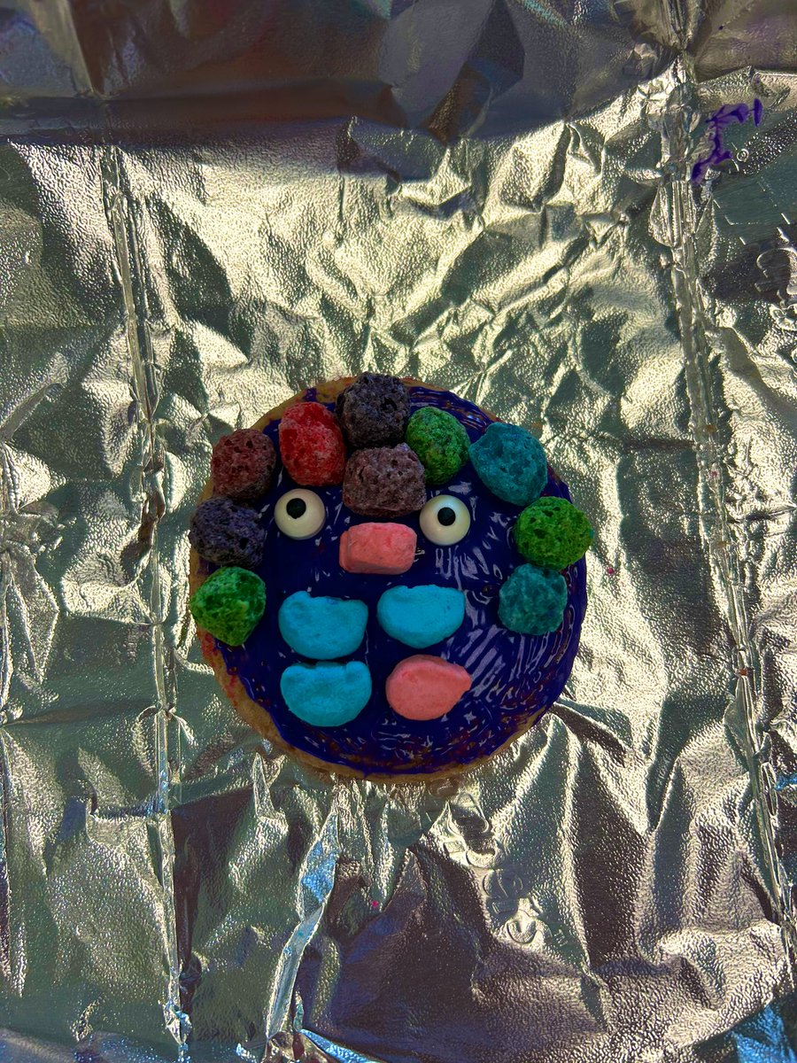 sciwithmrse's tweet photo. Students created these adorable cookies during our Protein Synthesis Cookie Lab. https://t.co/PGlvoDwDWR