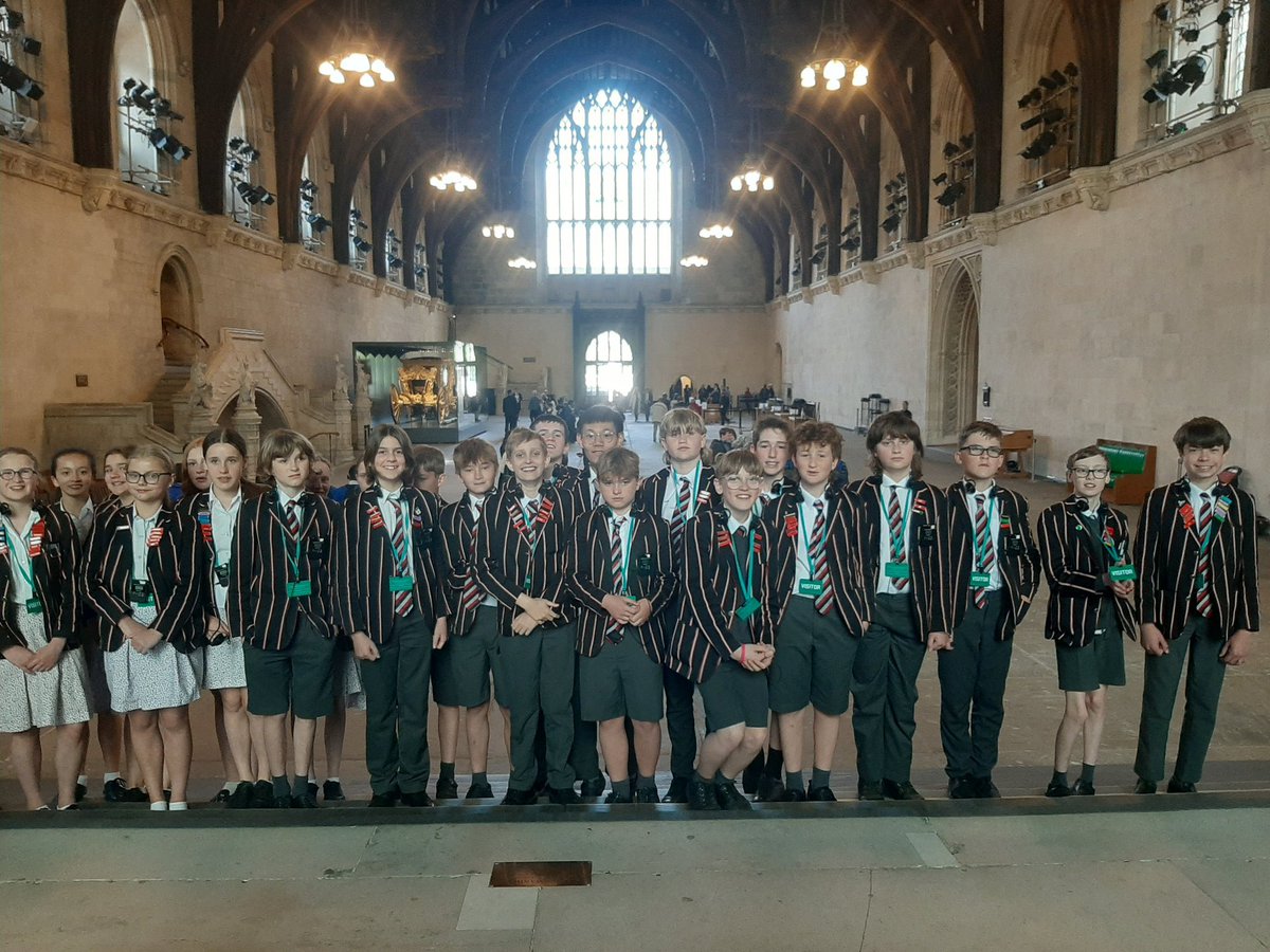 CastleCourtHmn's tweet photo. Here’s #castlecourtyear8 in Westminster Hall, pictured on the steps from which President Zelensky and, a few years previously, Nelson Mandela addressed @UKParliament @CastleCourtPrep https://t.co/DV7LjgeSaq