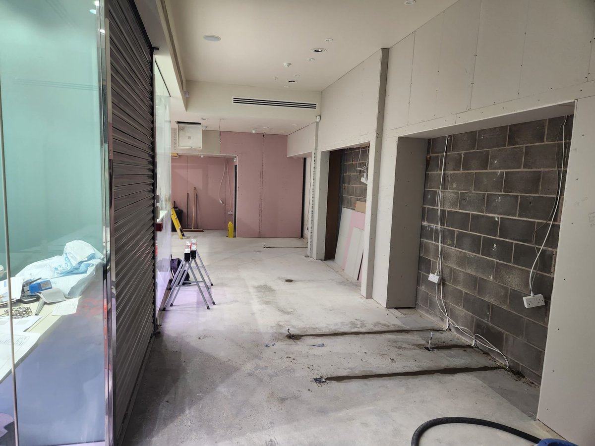 Looking forward to handing over our 5 week refurb project for our client in the West Midlands tomorrow

🔨 Partitions
🖌️Decorations
⚡️Electrics 
✔️Flooring
🪵Joinery

If you need assistance with your refurbishment project contact us for an informal quote info@waysfm.co.uk