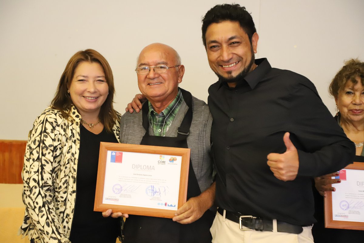 GoreAyP's tweet photo. 🟡En representación del Gobernador Regional, Siboney Sanzana Guerrero, asiste a entrega de Certificación del Programa Yo Emprendo Semilla FNDR Adulto Mayor 2022. Además los Consejeros Regionales Ximena Valcarce y Gary Tapia. https://t.co/1g41e5riUI