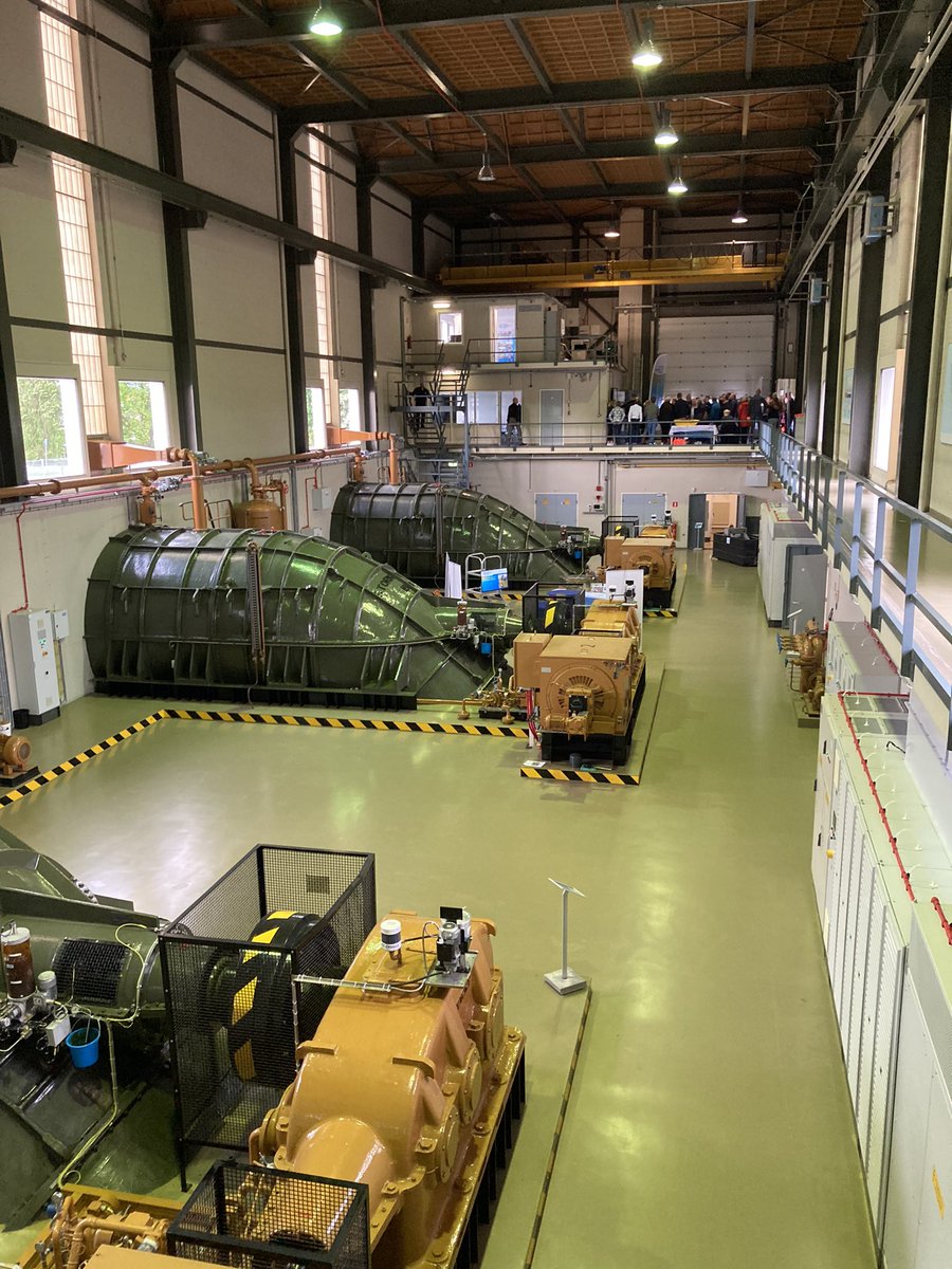 DvRaalten's tweet photo. Introductie bijeenkomst voor ons nieuwe Algemeen Bestuur van ons #waterschap @WDODelta op locatie: vanavond bezoek aan #Zedemuden, het een na grootste gemaal in Nederland. Cruciaal voor het #waterbeheer in een groot deel van ons gebied! https://t.co/NdjrpuOP0O