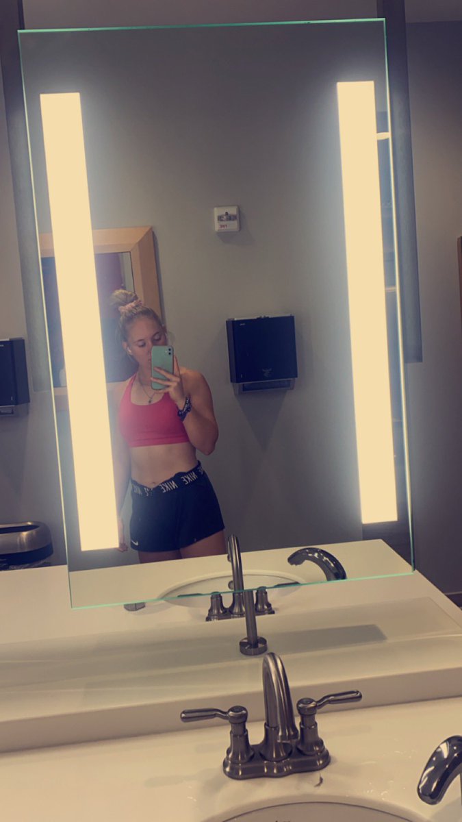 Summer grind is officially my top priority! 😈🔥 Sophomore year is approaching! #Grind <a href="/JewellCardinals/">William Jewell Athletics</a> <a href="/jewellsoftball/">William Jewell Softball</a>