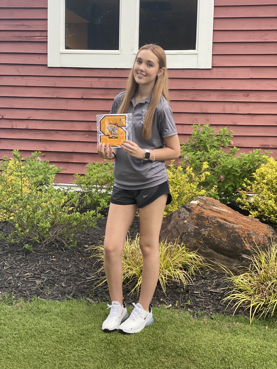 Cheyenne2026's tweet photo. Year one!! I’ve learned so much from Coach William’s and my teammates. I was a little nervous picking up a new sport, but already have goals in mind for next year. https://t.co/UOVo1gvTwS
