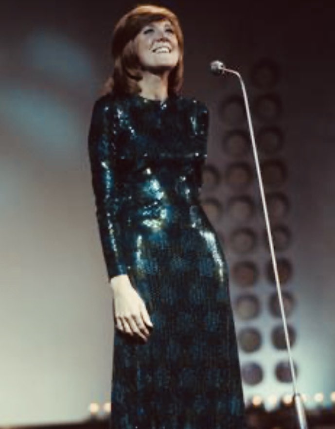 Dopplegangers: Greater Blue-eared Starling of the sub-Sahara distinguished by its iridescent blue plumage &amp; orange iris &amp; you don’t have to ask her name or where she comes from; Cilla Black signed by Epstein after seeing her perform at the Blue Angel jazz club #birds #twins