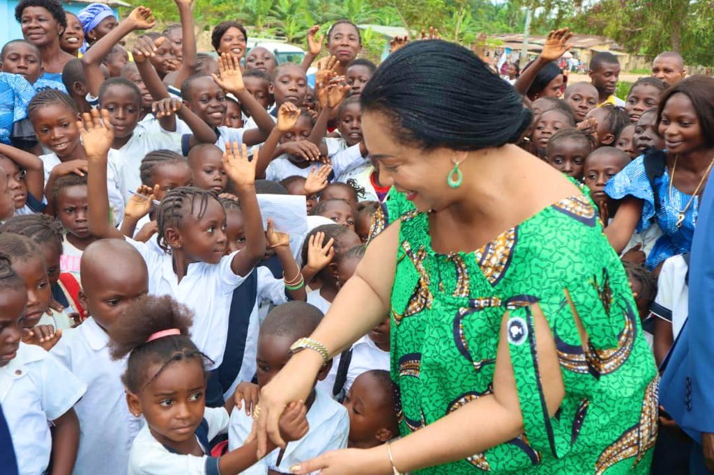 ckiatazitambo's tweet photo. #TSHELA rien n'est plus important que de bâtir un monde dans lequel tous nos enfants auront la possibilité de réaliser pleinement leur potentiel et de grandir en bonne santé, dans la paix et dans la dignité. https://t.co/9hQGzt1BZk