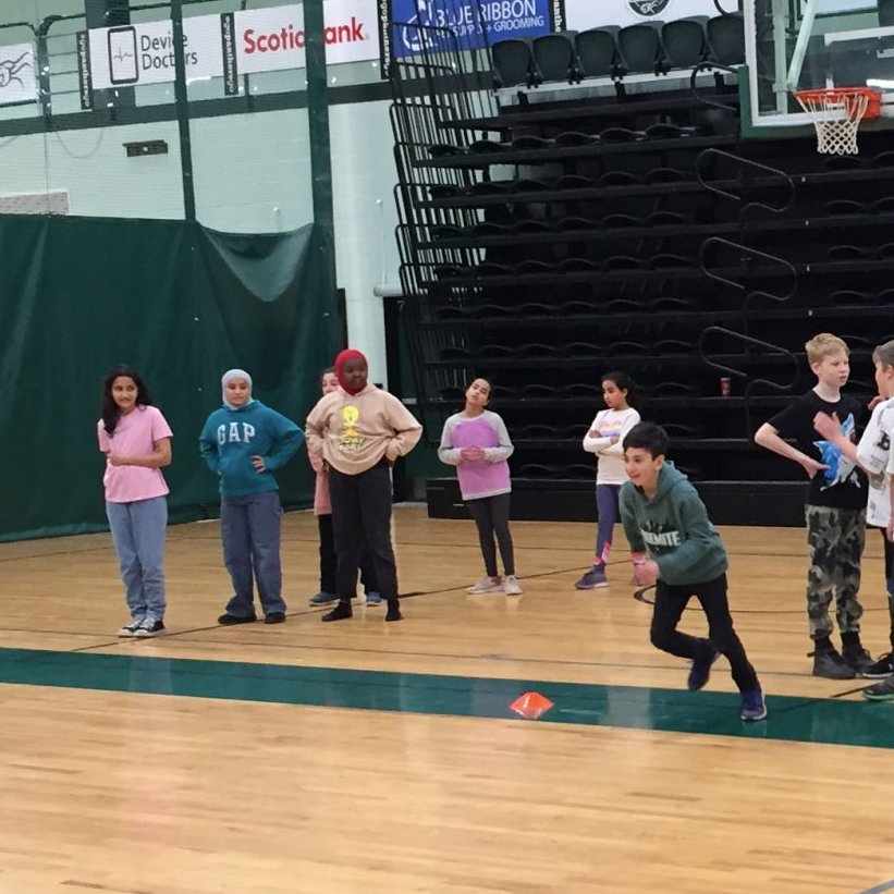 CwthSportCAN's tweet photo. #SportforNewcomers Charlottetown provides inclusive sport opportunities for newcomer youth in PEI. Read more from #SportWORKS Officer Jordyn Connell:

Physical Literacy for Newcomers with @SportPEI : https://t.co/mbzsH7vOVN

Newcomer Youth Try Judo: https://t.co/QLJvgzQ2KA https://t.co/SEq6Rehk7i