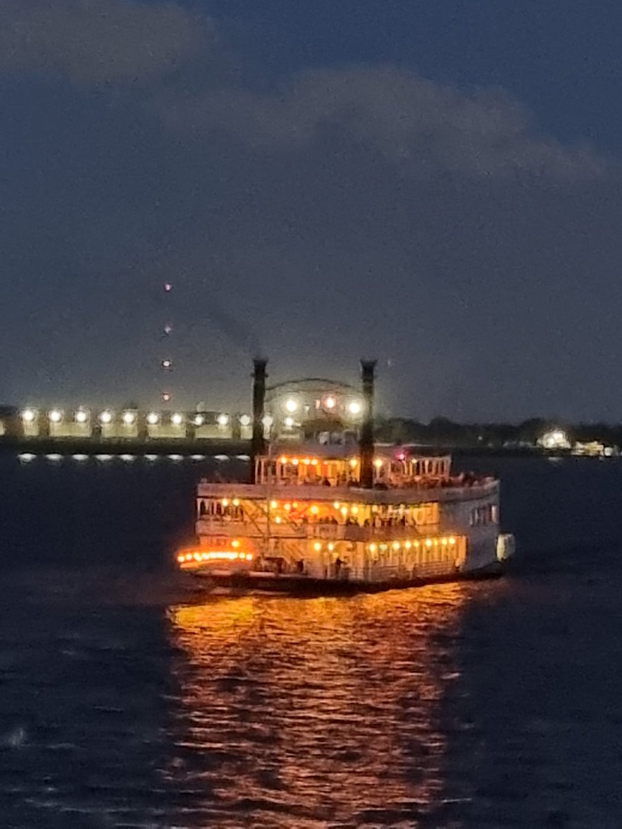 New Orleans Steamboat - Natchez