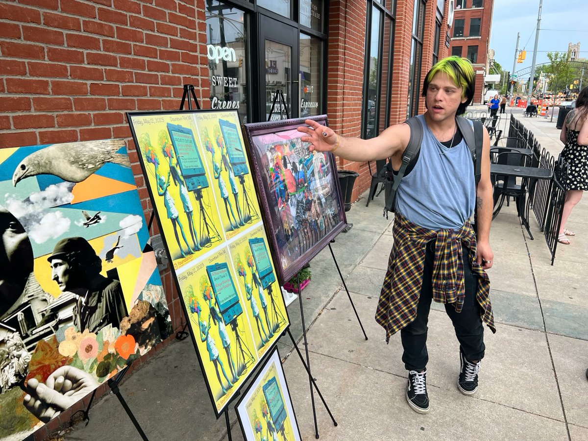 MMLFoundation's tweet photo. Staff from the League attended ArtWalk in downtown Flint last Friday, in support of ARTificial Intelligence; an art project funded by @MMLFoundation Bridge Builders Microgrants. Artists worked alongside AI to explore the possibilities of AI in the art world. https://t.co/agUe8HbIEe