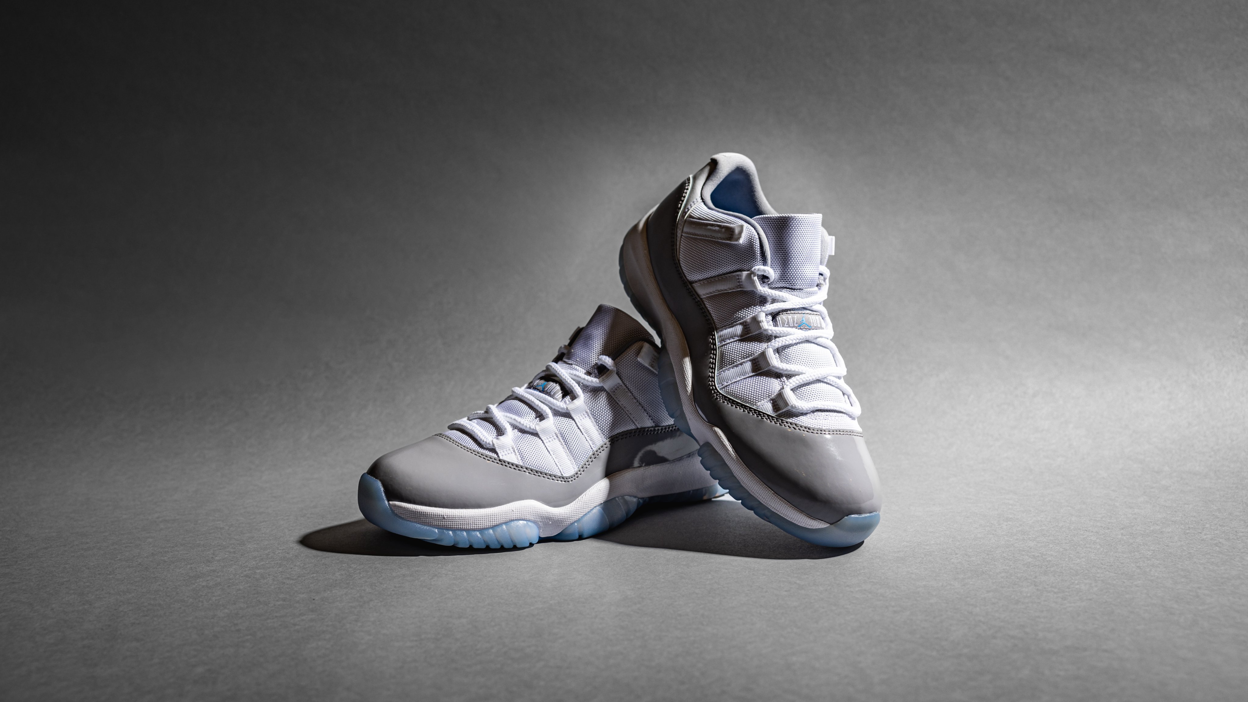 stadium goods mid edge glows