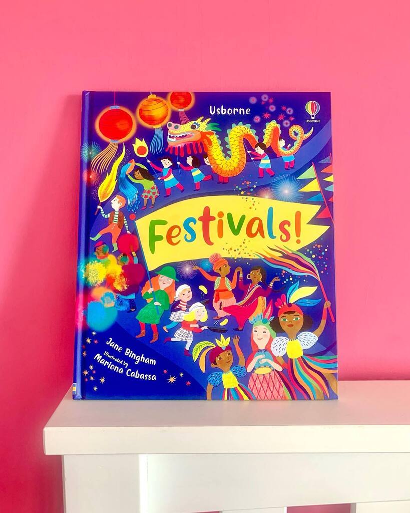 We(e) Read(s) tweet media