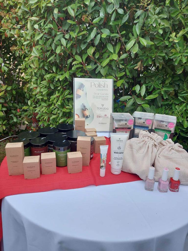 PLinGreece's tweet photo. Today's event is a great opportunity not only to celebrate the anniversary of #May3Constitution, but also to try the specialties of 🇵🇱 cuisine. Big thanks to #PolandTastesGood, @KOWR_gov_pl, #GrupyOgrodnicze, #Cedrob, #REFAL, #WIL-SAD, #Yokaba, @MokoshCosmetics, @efektimasales https://t.co/eCyCEHhgLK