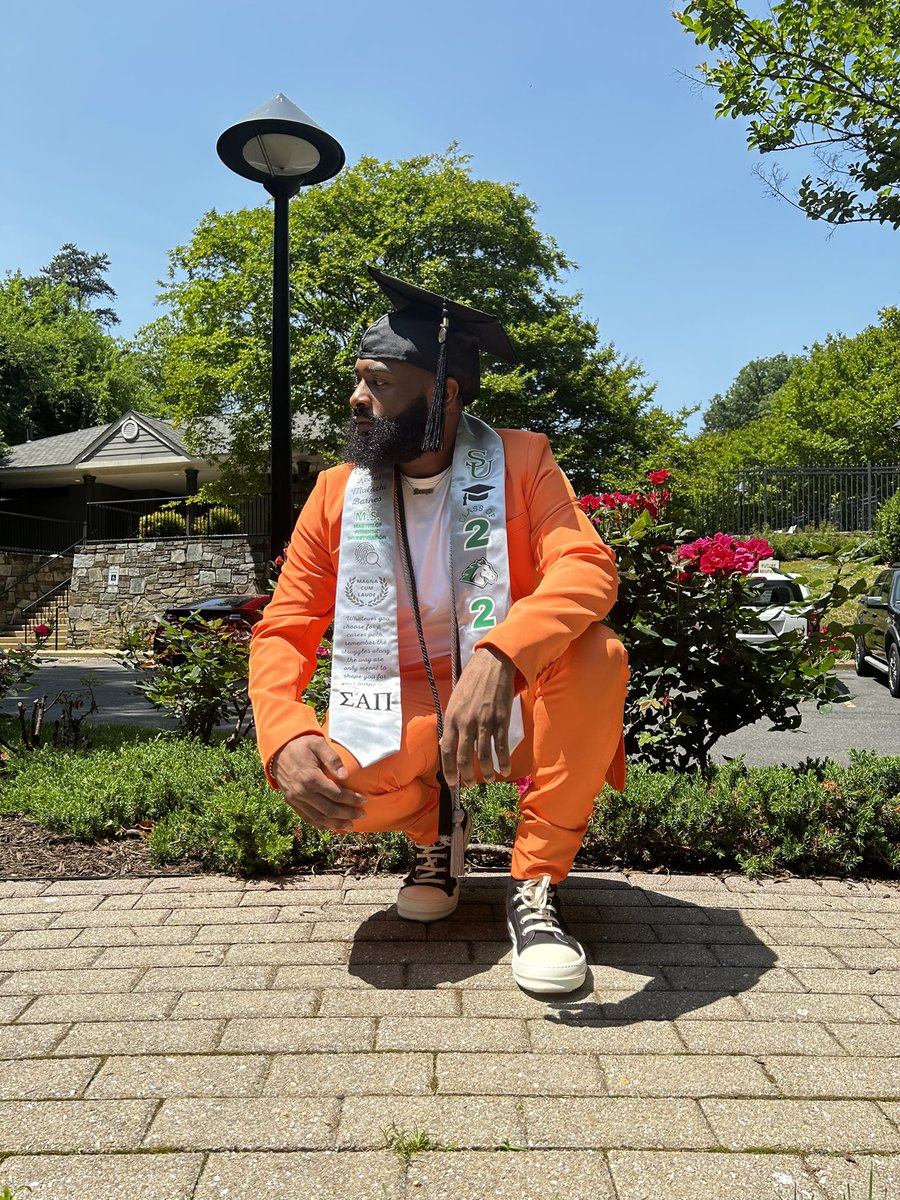 _NxOtherKD's tweet photo. I had to do it again TWICE because one degree was not enough for me. Mastered It gracefully &amp; respectfully. M.S. Forensic Investigation🎓. Thank you Stevenson University for an amazing journey. Thank you GOD for this wonderful accomplishment. WE PUSH BLACK EXCELLENCE! https://t.co/7Ufs2IEjul