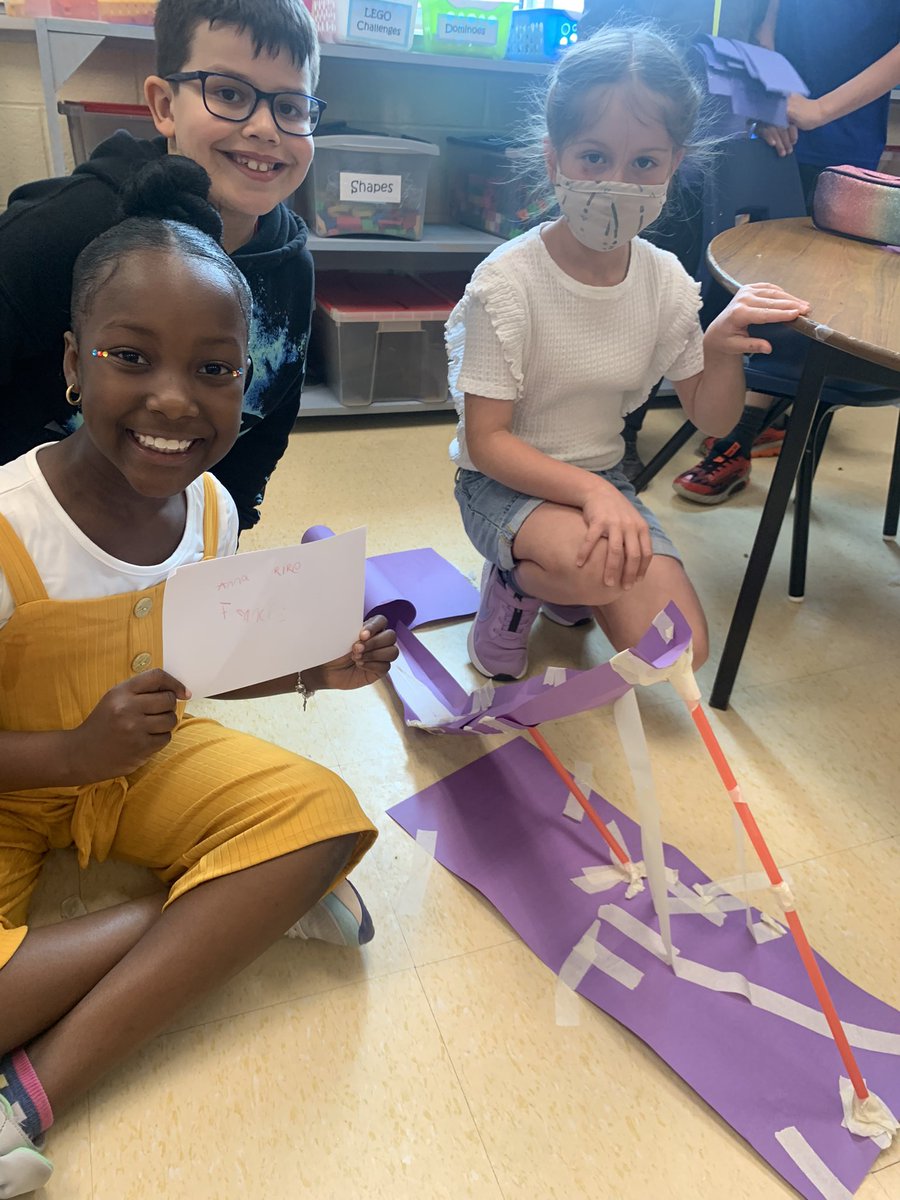 mrscott2jo's tweet image. Our favourite engineer Simon swung by today to show us what he does when he designs water mains, sewers and roads. So of course we had to design our own!!! #STEMkids