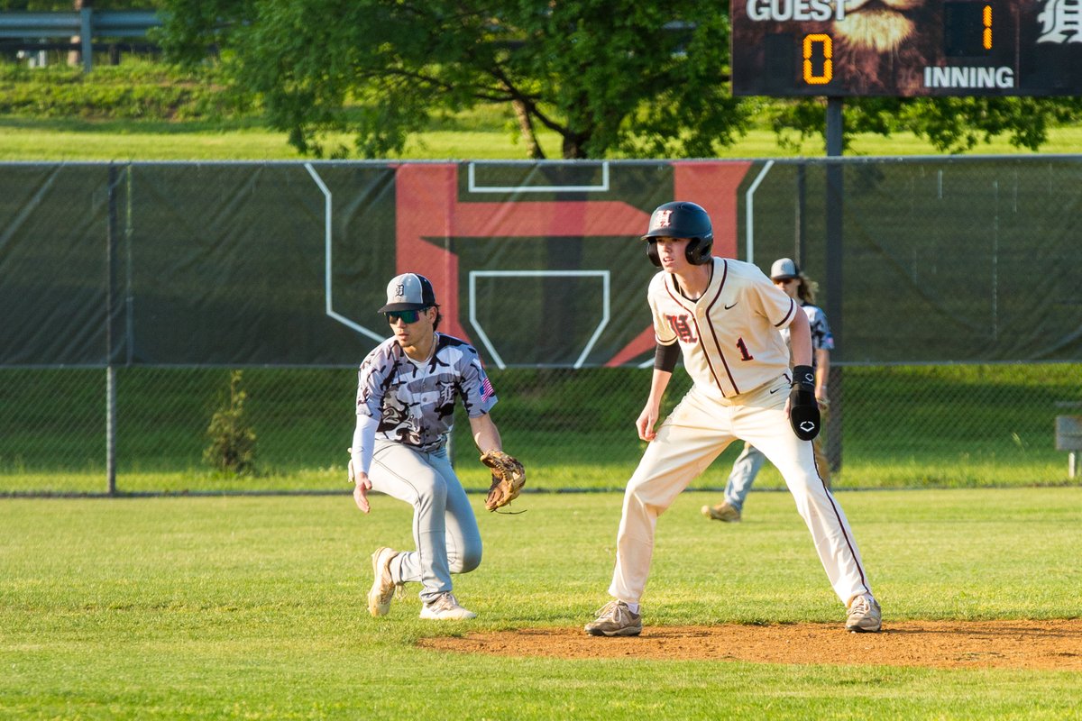 Photos from Pride Baseball's win on 5-15 over Dominion are available at drive.google.com/drive/folders/…
Please share and enjoy

<a href="/HHSPrideSports/">HHSAthletics</a> <a href="/TheHHSChaosCrew/">HHS Chaos Crew</a> <a href="/HeritageBSB/">Heritage Pride Baseball</a>