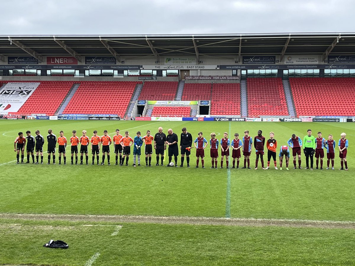 nikt1703 tweet media