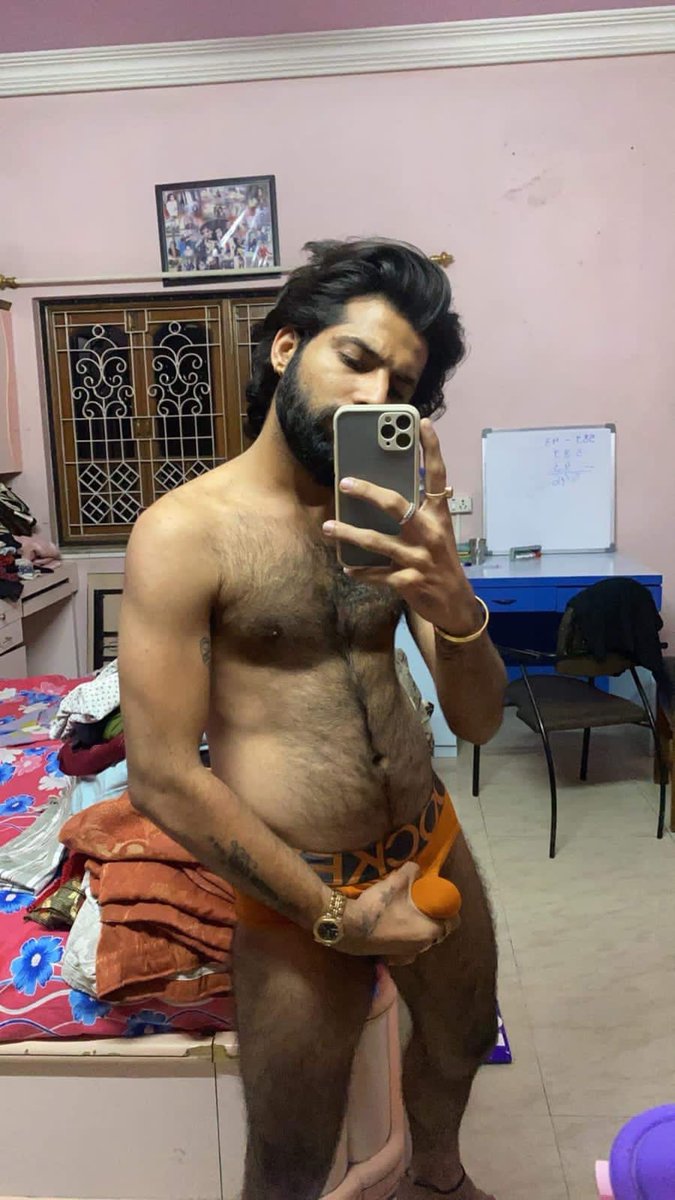 Kunalsimgh2's tweet photo. Punjabi hot Munda cus loo koi mera land 🤤😋😋 https://t.co/JiJnTH6Sx2