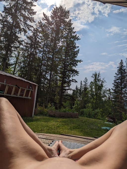 Tanning and enjoying the sunshine. https://t.co/iniClh2uib<a href="/tag/bigboobs"class="tags"><span>#bigboobs</span></a><a href="/tag/bathroom"class="tags"><span>#bathroom</span></a><a href="/tag/amateur"class="tags"><span>#amateur</span></a><a href="/tag/wetandmessy"class="tags"><span>#wetandmessy</span></a><a href="/tag/gi"class="tags"><span>#gi</span></a>