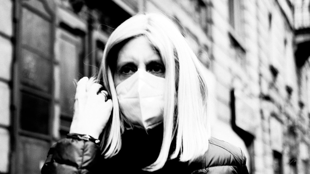 Milanese dreams.
#streetphotography #ricohgrIII #bnwphoto