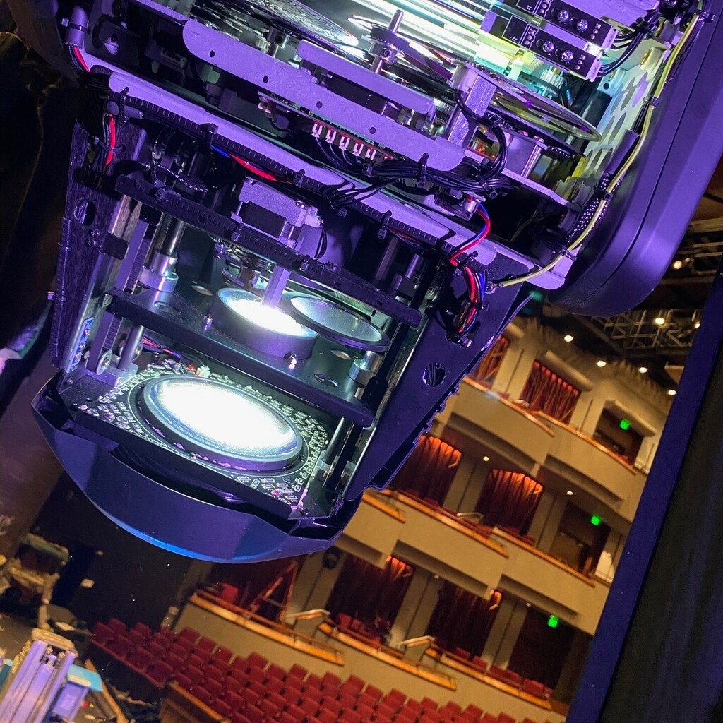 mikewoodld's tweet image. Troubleshooting some loose gobo wheels.💡💡💡#MovingLight #AutomatedLighting #StageLights #StageLighting #SolaSpot #Stagecraft #Gobo #TechTheatre #TechnicalTheatre #TechTheater #technicaltheater