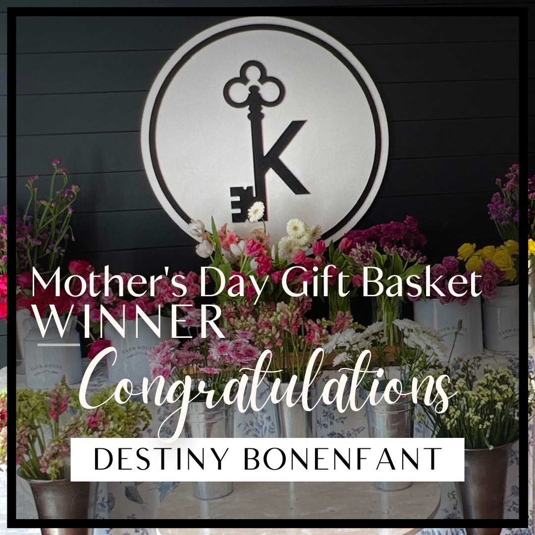 Congratulations to Destiny, the lucky winner of our fabulous gift basket! Thank you SO much for joining us at our Mother’s Day Event! 🌸  

#keyteamsold #mothersday #compassnewengland