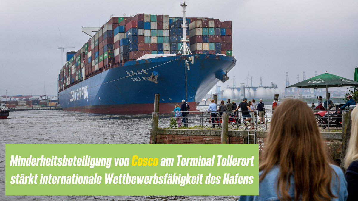MiriamPutz's tweet photo. Die Entscheidung der Bundesregierung, die Minderheitenbeteiligung von #Cosco am Terminal #Tollerort zuzulassen, ist eine gute Nachricht für den Hamburger Hafen. Sie stärkt die internationale Wettbewerbsfähigkeit und die Beschäftigten des Hafens. Mehr: https://t.co/EfnKMV6gSd https://t.co/Ia2iRTwAzW
