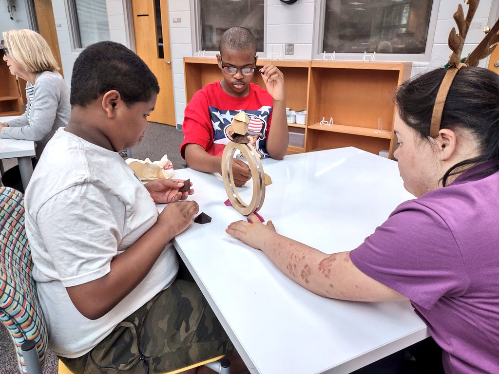 DRMSMedia's tweet photo. Tried the #failuretoy by @21toys today with our ECS students. As educators, we encourage multiple attempts and healthy risks, but how often do we make opportunities to explore the feelings that come with failing? Loved these engineers as they wrestled with the task. https://t.co/kh6qHIvNgT