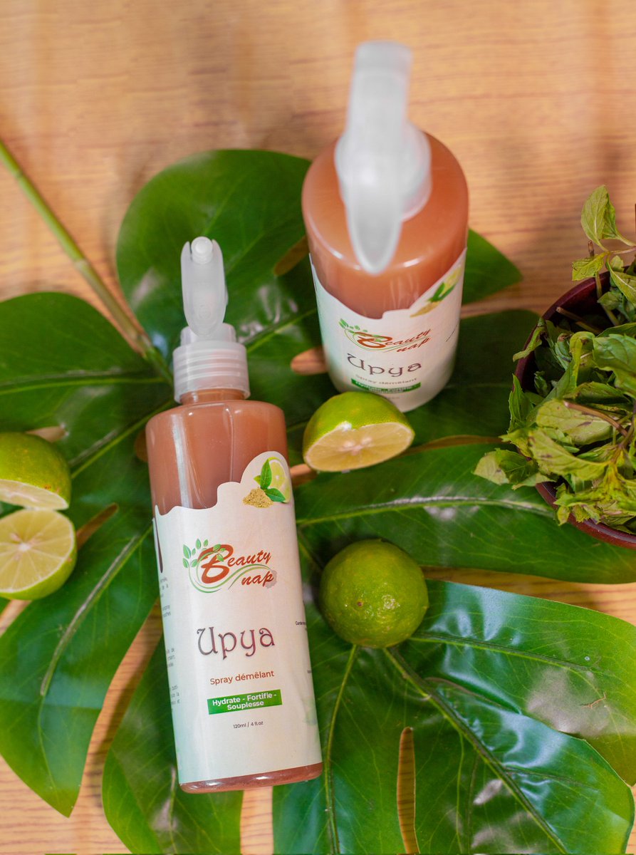 NapBeauty's tweet photo. Démêler les cheveux en un temps record  en évitant la casse est un objectif capillaire possible avec le  spray démêlant Upya  !
Grâce à une synergie de feuilles de Menthe, Citron 🍋 et Thé Vert, Upya offre une barrière anti casse et une hydratation optimale à la fibre capillaire. https://t.co/B8fQF2Qe38