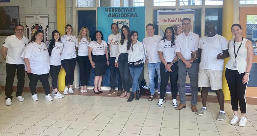 MissMartellacci's tweet photo. On Tuesday May 16, National Angiodema Awareness Day, we show our support for all people who have Hereditary Angiodema. #StJaneFrances #HAE #Awareness @TCDSB @idalipreti @MICHAELaCACCAMO @TCDSBdirector @campbes03 @TCDSB_NCC  @HAE_Canada @HAEDAY https://t.co/hrUANeiKDK