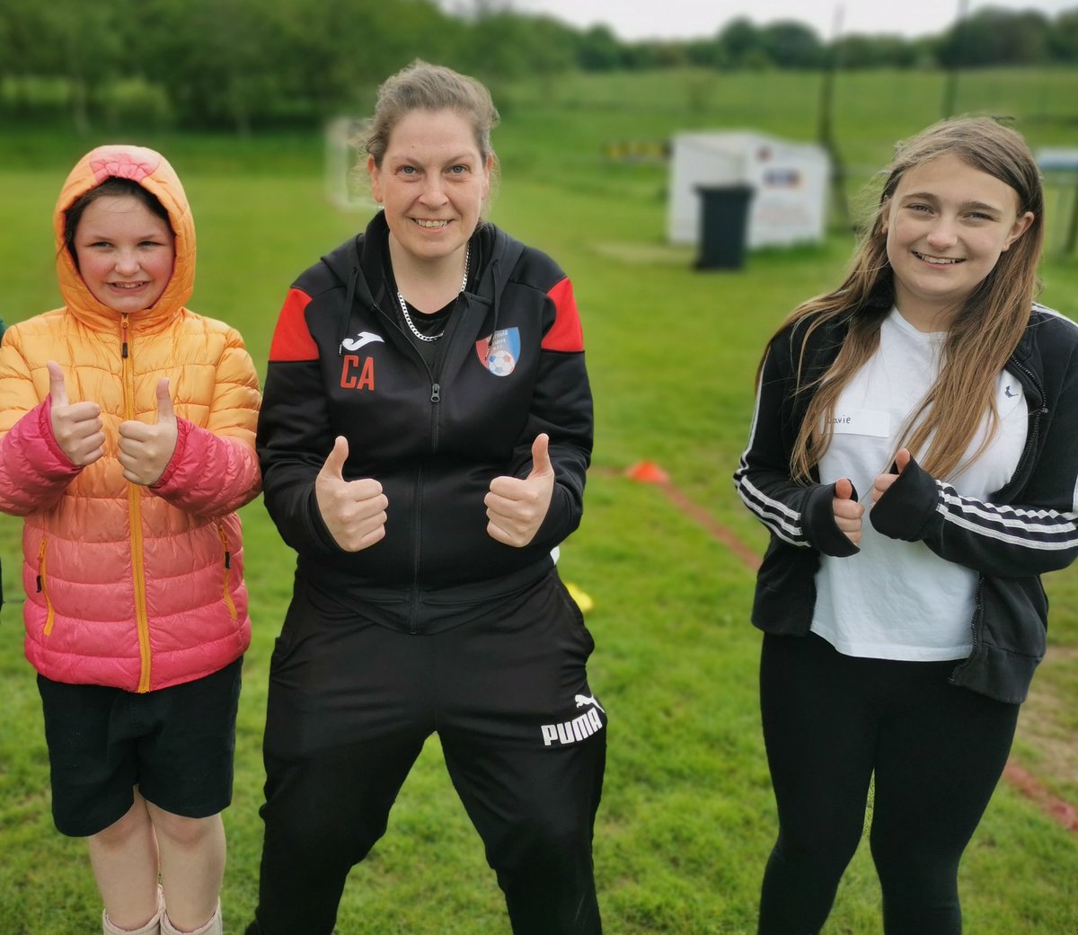 Thunderbolt tweet media