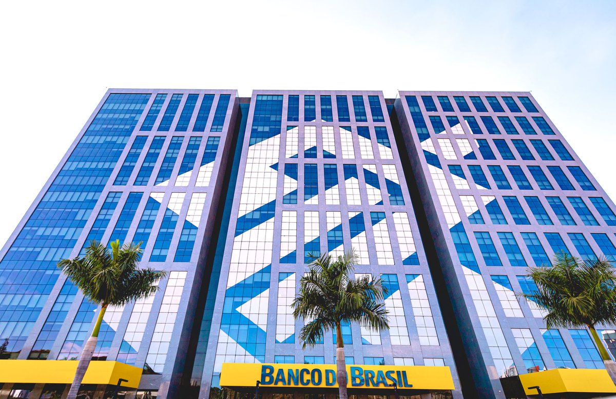 Banco do Brasil (BBAS3) lucra R$ 8,5 bilhões no 1T23 e é o banco mais rentável do Brasil

Será que é hora de investir? Leia a opinião do <a href="/BruceBarbosa88/">Bruce Barbosa</a>

nordlink.co/42YohdG