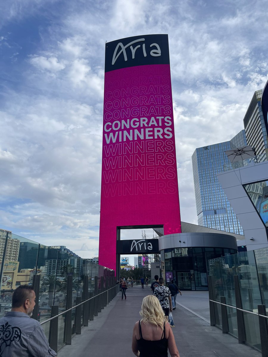 Julian Gomez tweet media