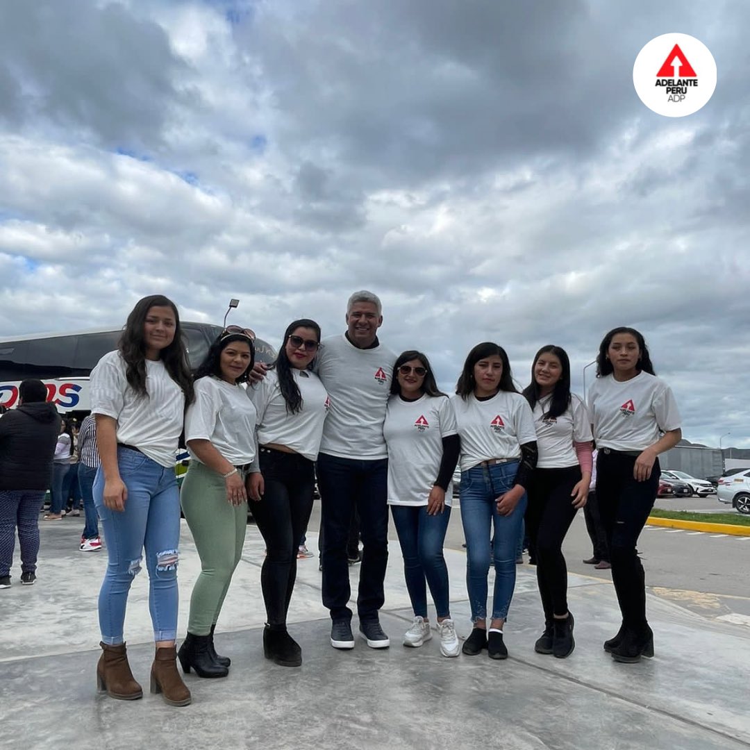 Cada día más jóvenes se suman a Adelante Perú… juntos lograremos el Perú que merecemos