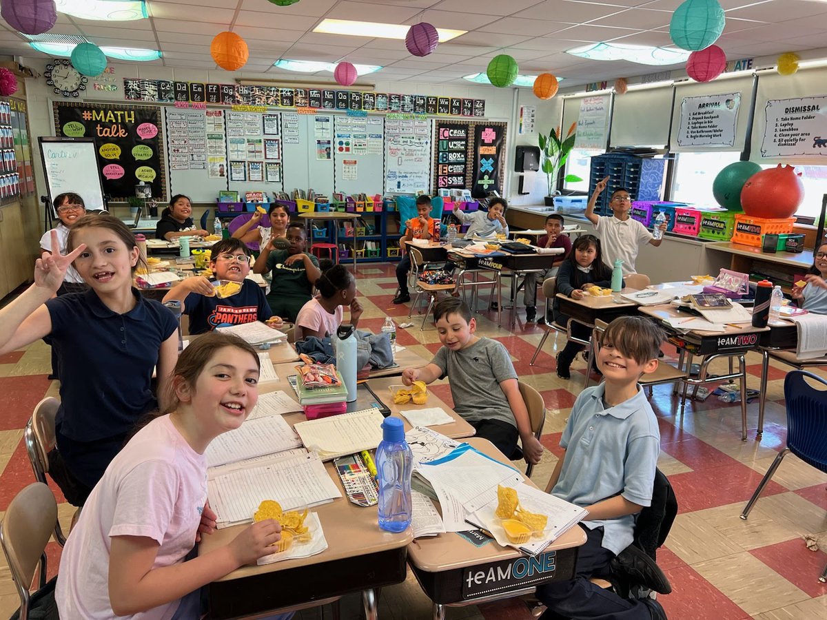 Jane Addams School tweet media