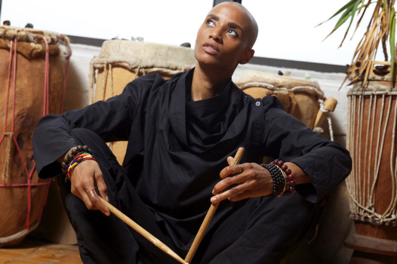 newsounds's tweet photo. Behold drum-centric music from @EzraCollective led by @Femiondrums, @TheDaveLombardo solo album, improviser and percussionist Valentina Magaletti (Holy Tongue, Tomaga), tabla master @ZakirHtabla, @drummerslams Marcus Gilmore, and Val Jeanty @val_inc:
https://t.co/yQYWKjIscP https://t.co/xnXla7zHUx