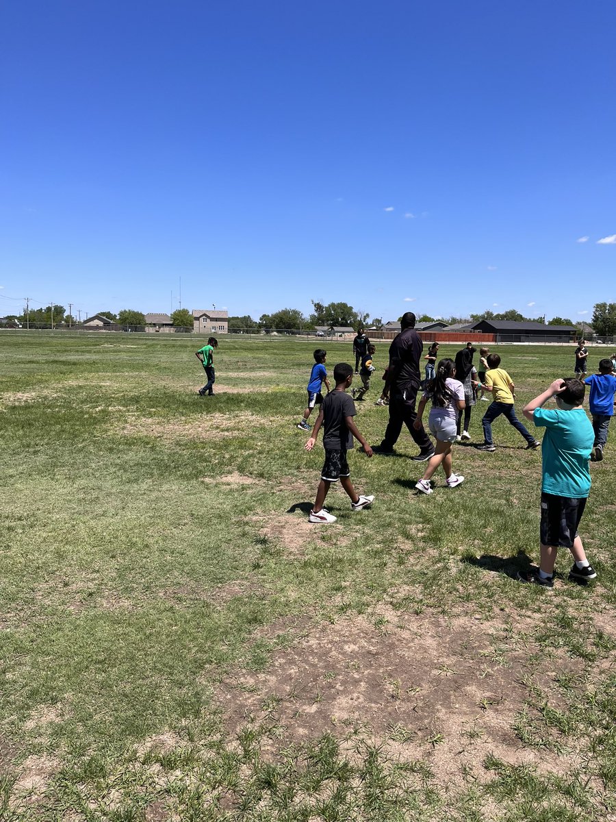 457DeLoach's tweet photo. @swksStormFball joining us for a little fun day and dodge ball. Thanks for coming!  The students and staff loved it. https://t.co/Q5JddqFSgs