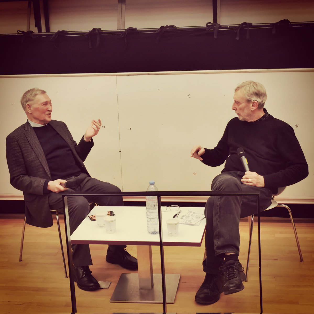 MA Children’s Literature (@goldunivmacl) on Twitter photo An evening of fascinating discussion with Professor Jack Zipes and Professor <a href="/MichaelRosenYes/">Michael Rosen 💙💙🎓🎓 NICE 爷爷</a> on the power of political fairytales. Recording to follow in due course for those who couldn't join us live. An evening of fascinating discussion with Professor Jack Zipes and Professor <a href="/MichaelRosenYes/">Michael Rosen 💙💙🎓🎓 NICE 爷爷</a> on the power of political fairytales. Recording to follow in due course for those who couldn't join us live.